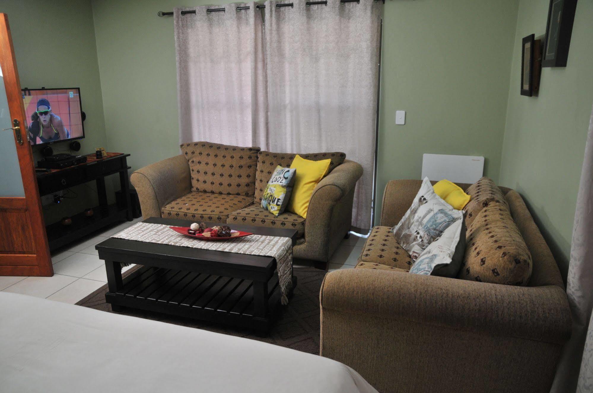 Summer Garden Guest House Benoni Buitenkant foto